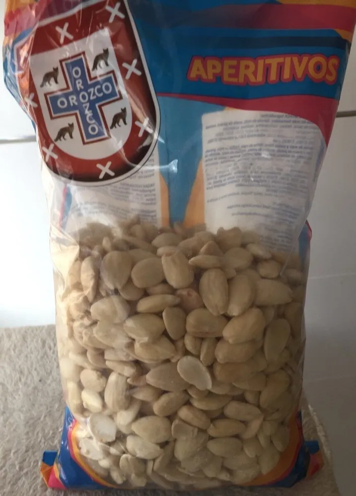 Almendra cruda