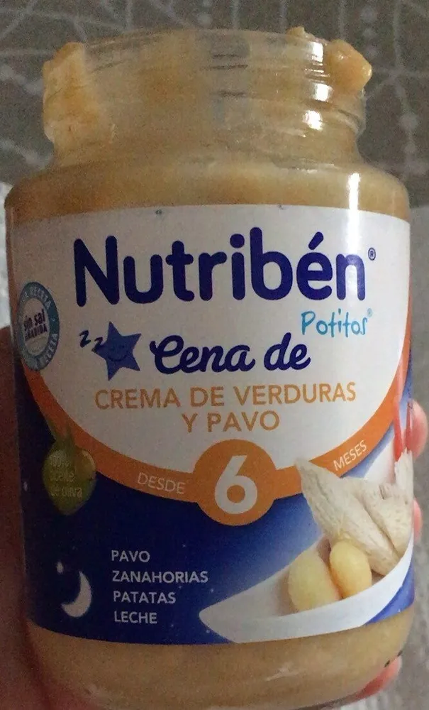 Cena de crema de verduras y pavo