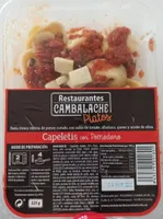 Capeletes con pomodoro