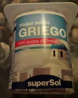 Yogur estilo griego con pulpa de fresa
