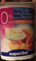 Yogur desnatado con trozos de melocotón