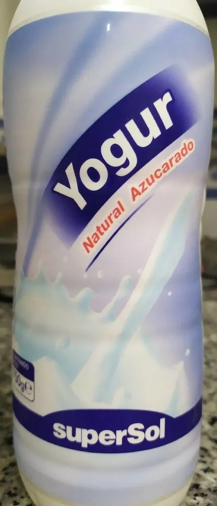 Yogur natural azucarado