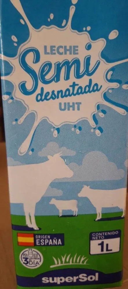 Leche semi desnatada uht