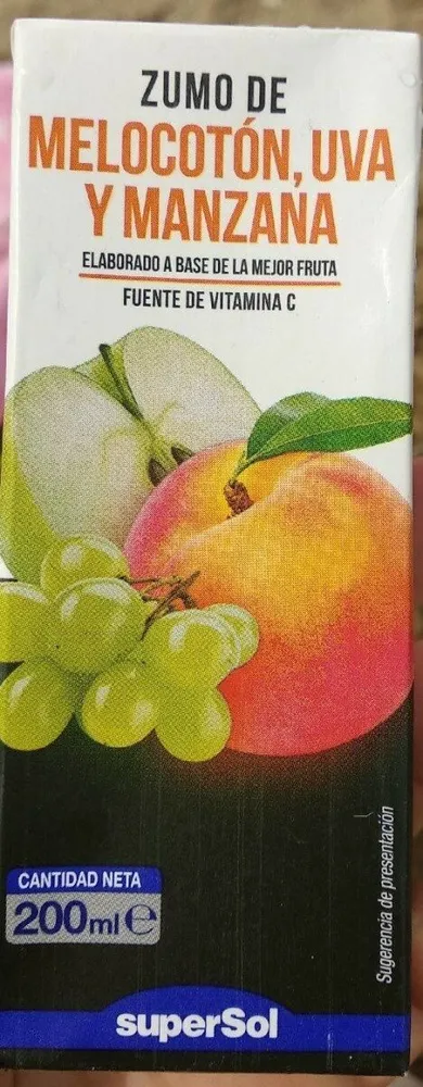 Zumo de melocotón, uva y manzana