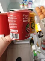 Yogures sabor fresa plátano