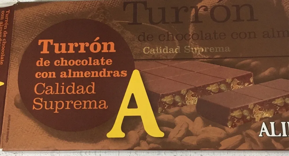 Turrón de chocolate con almendras