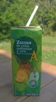 Zumo de piña, manzana y uva