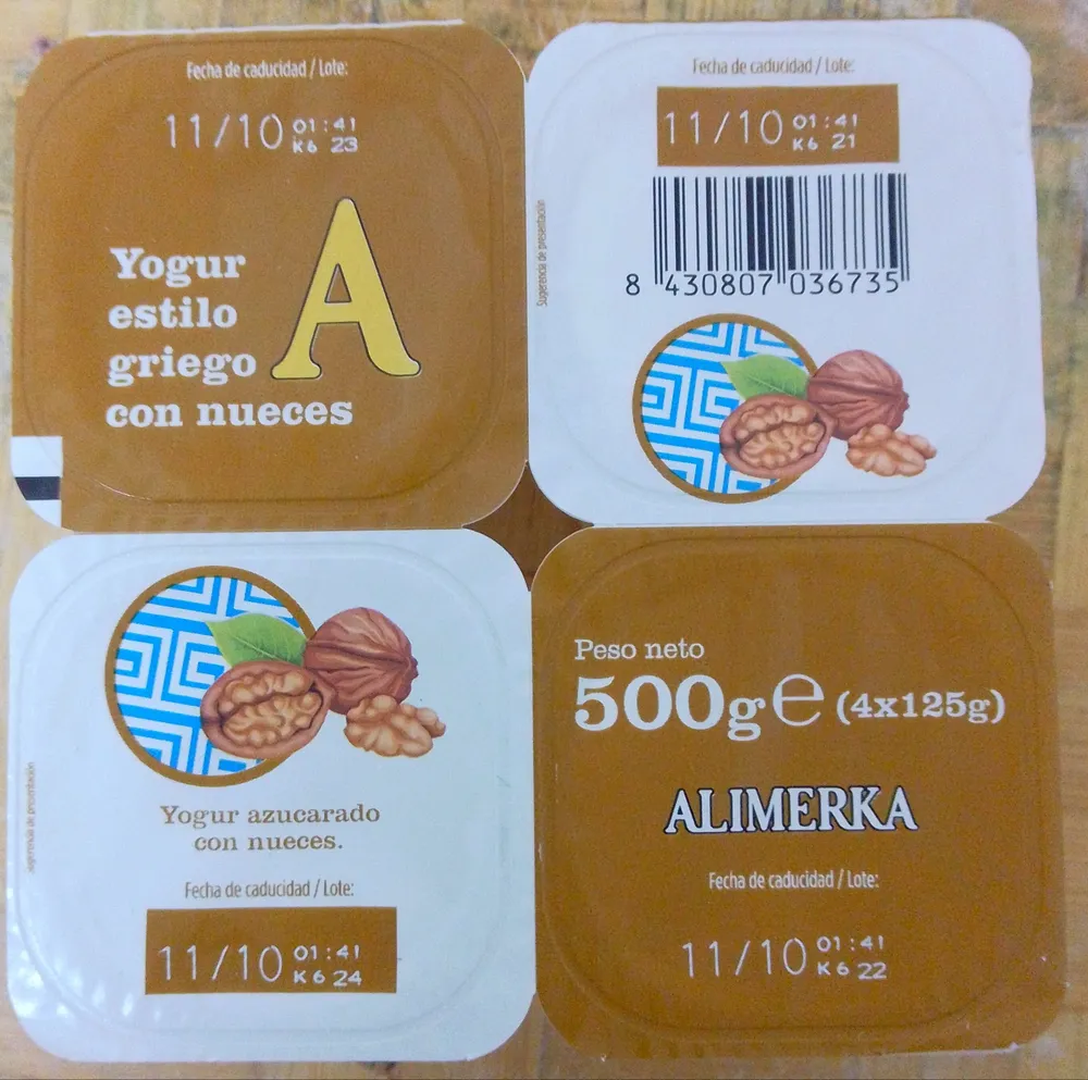 Yogur estilo griego con nueces