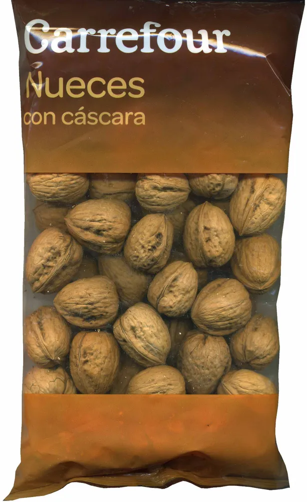 Nueces con cáscara