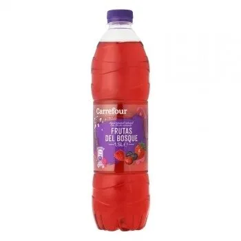 Agua frutos rojos