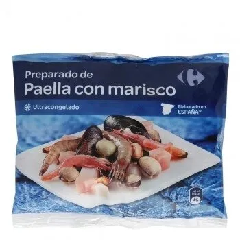 Preparado de paella con marisco