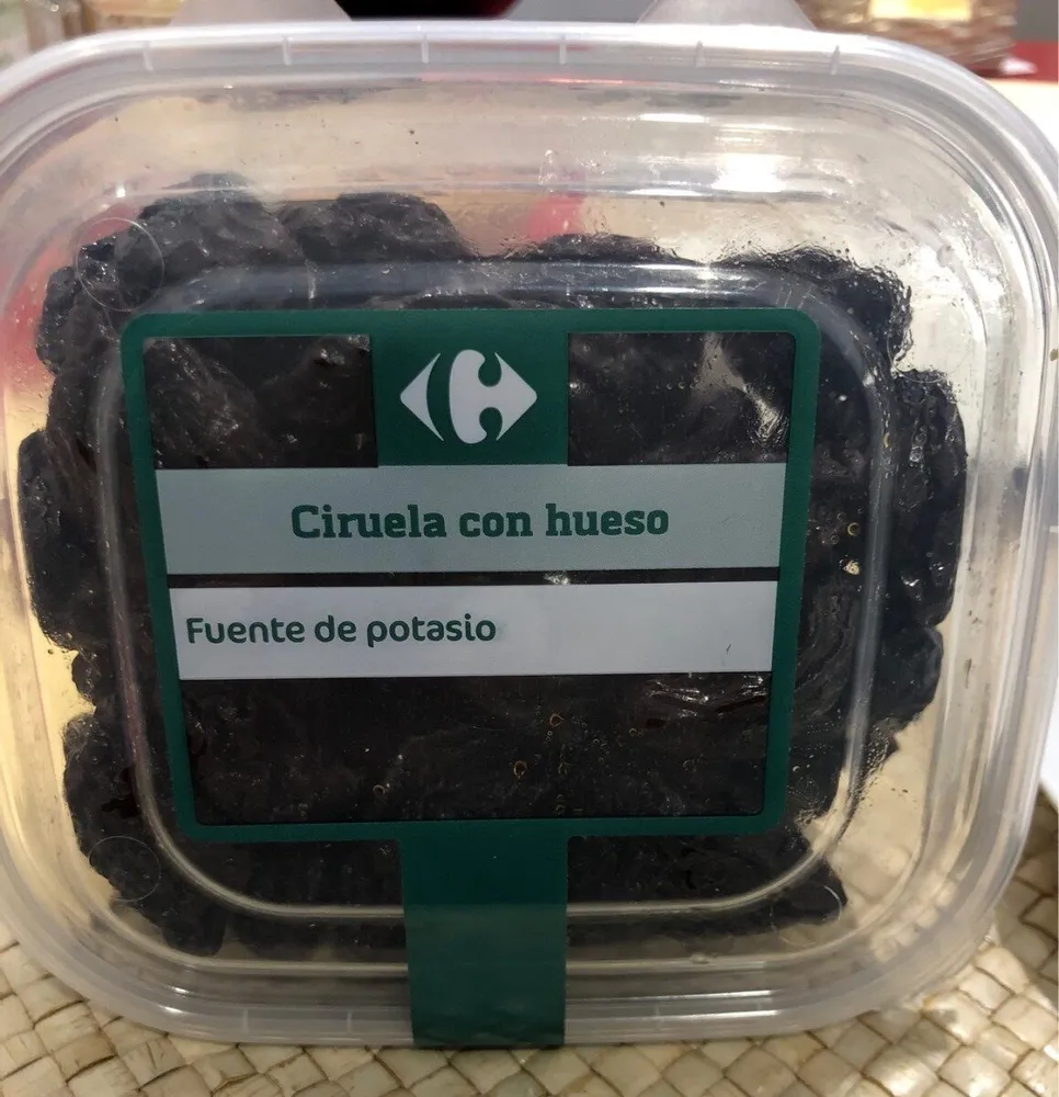 Ciruelas pasas con hueso