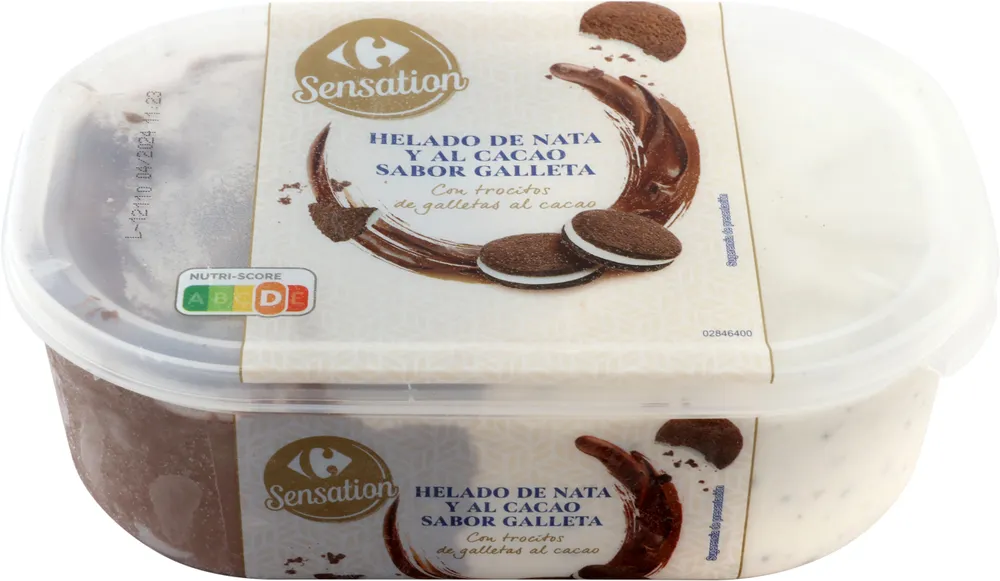Tarrina helado nata con galletas al cacao