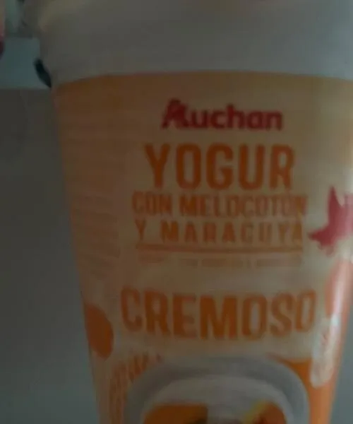 Yogurt cremoso melocotón y maracuyá