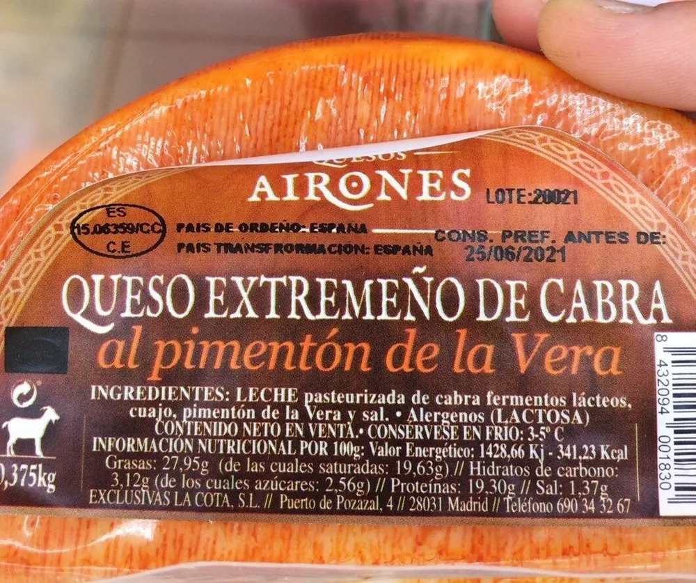 Queso extremeño de cabra al pimenton de la Vera