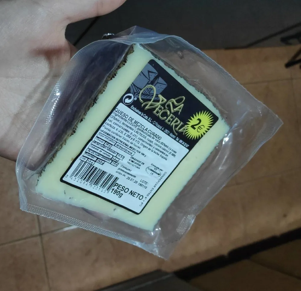Queso de mezcla curado