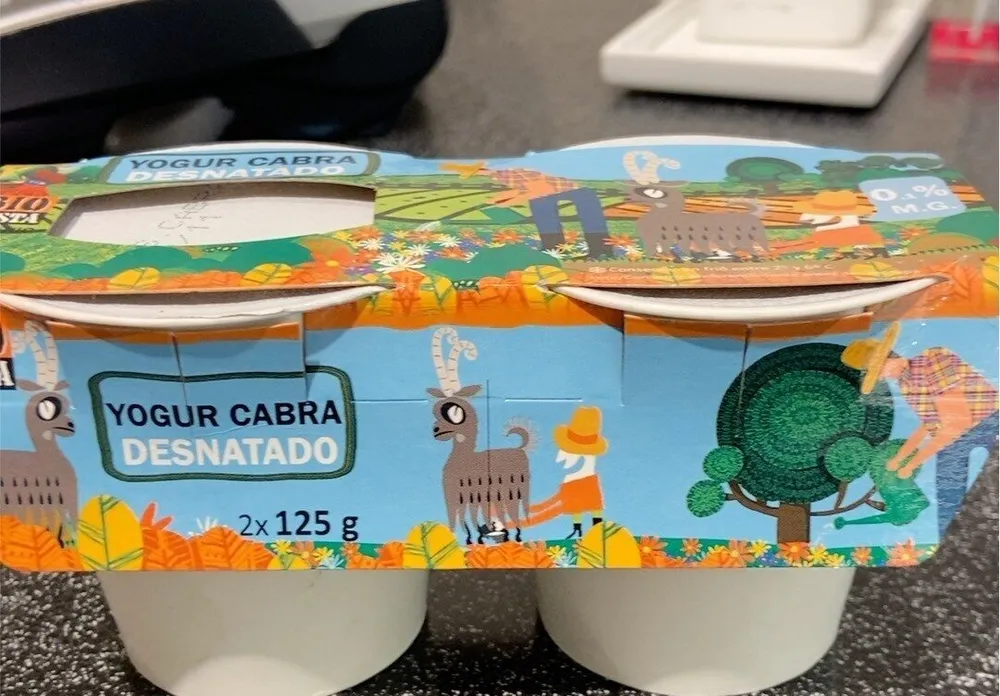 Yogur cabra desnatado