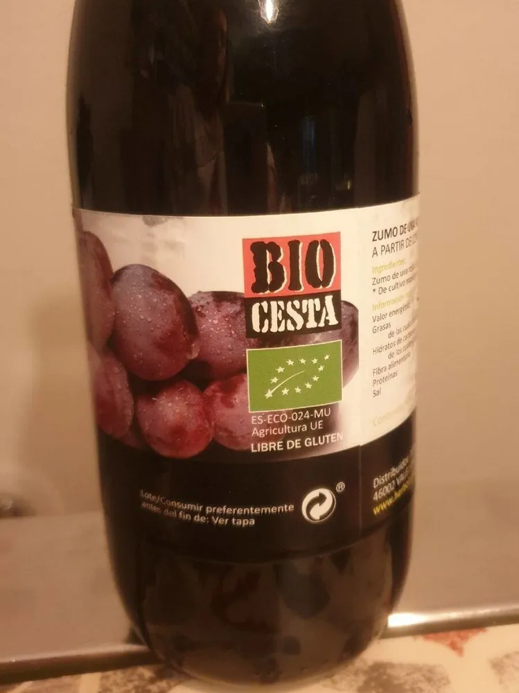 Zumo de uva roja ecológico