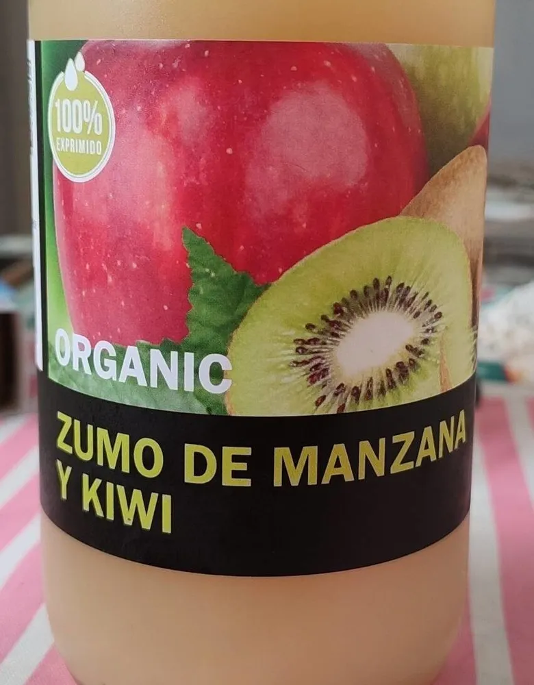 Zumo manzana y kiwi