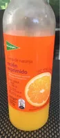 Zumo de naranja recién exprimido