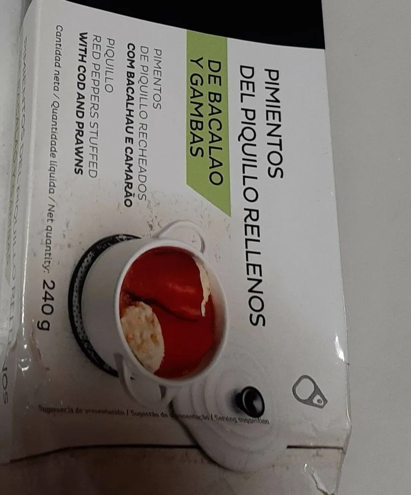 Pimientos del poquillo rellenos de bacalao y gambas