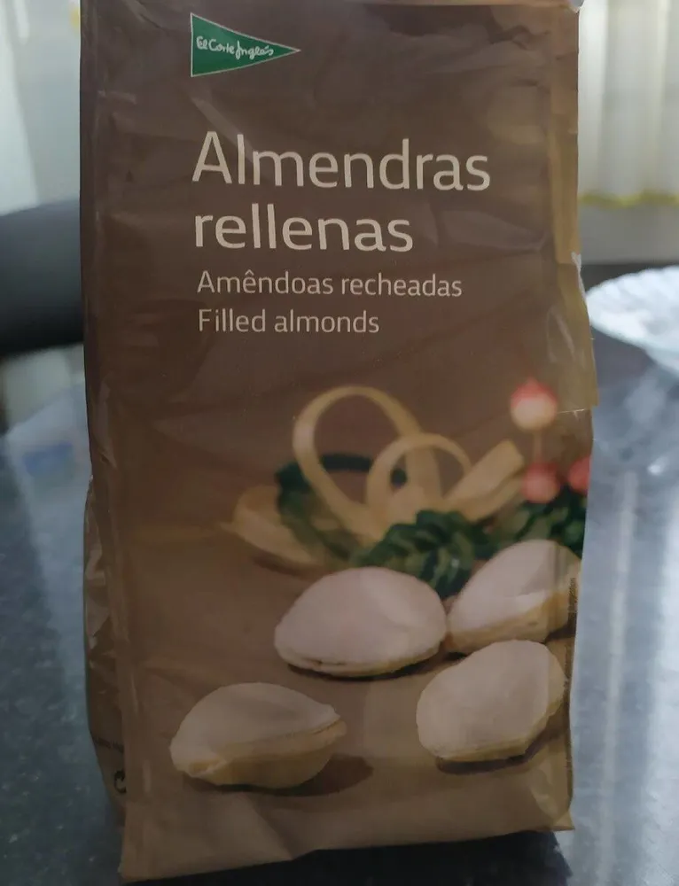 Almendras rellenas