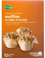 Preparado para hacer muffins con pepitas de chocolate