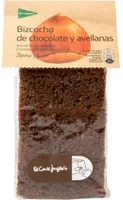 Bizcocho de chocolate y avellanas