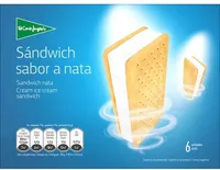 Sándwich de helado sabor a nata