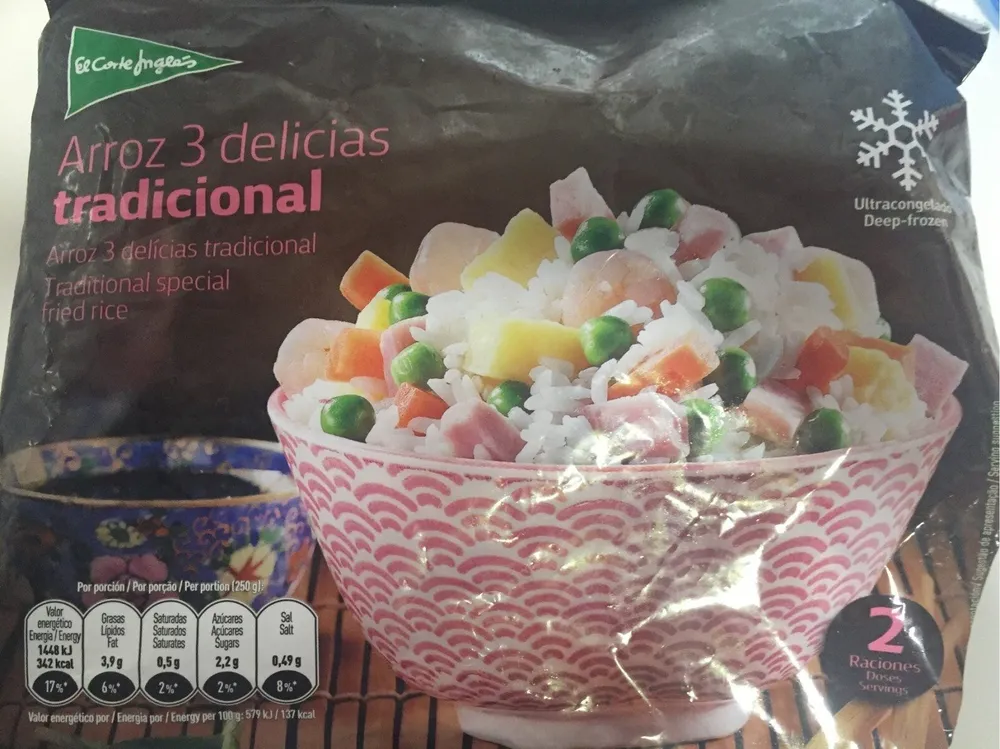 Arroz tres delicias tradicional