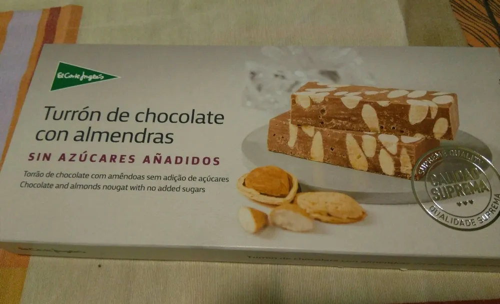 Turrón de chocolate con almendras sin azúcares