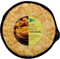 Tortilla de patata fresca con cebolla