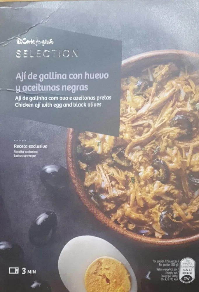 Aji de gallina con huevos y aceitunas negras