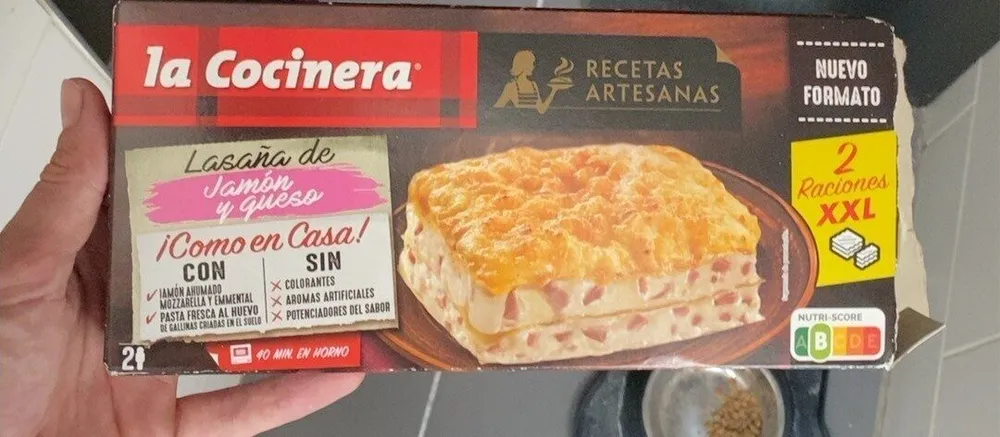 Lasaña de jamon y queso