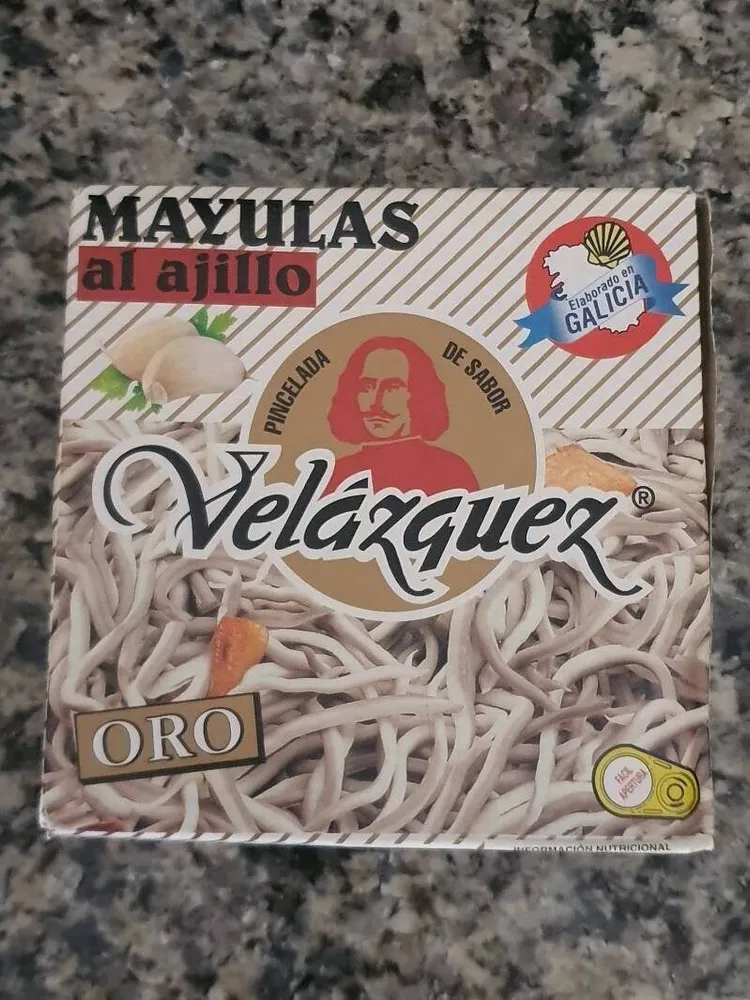 Mayulas al ajillo