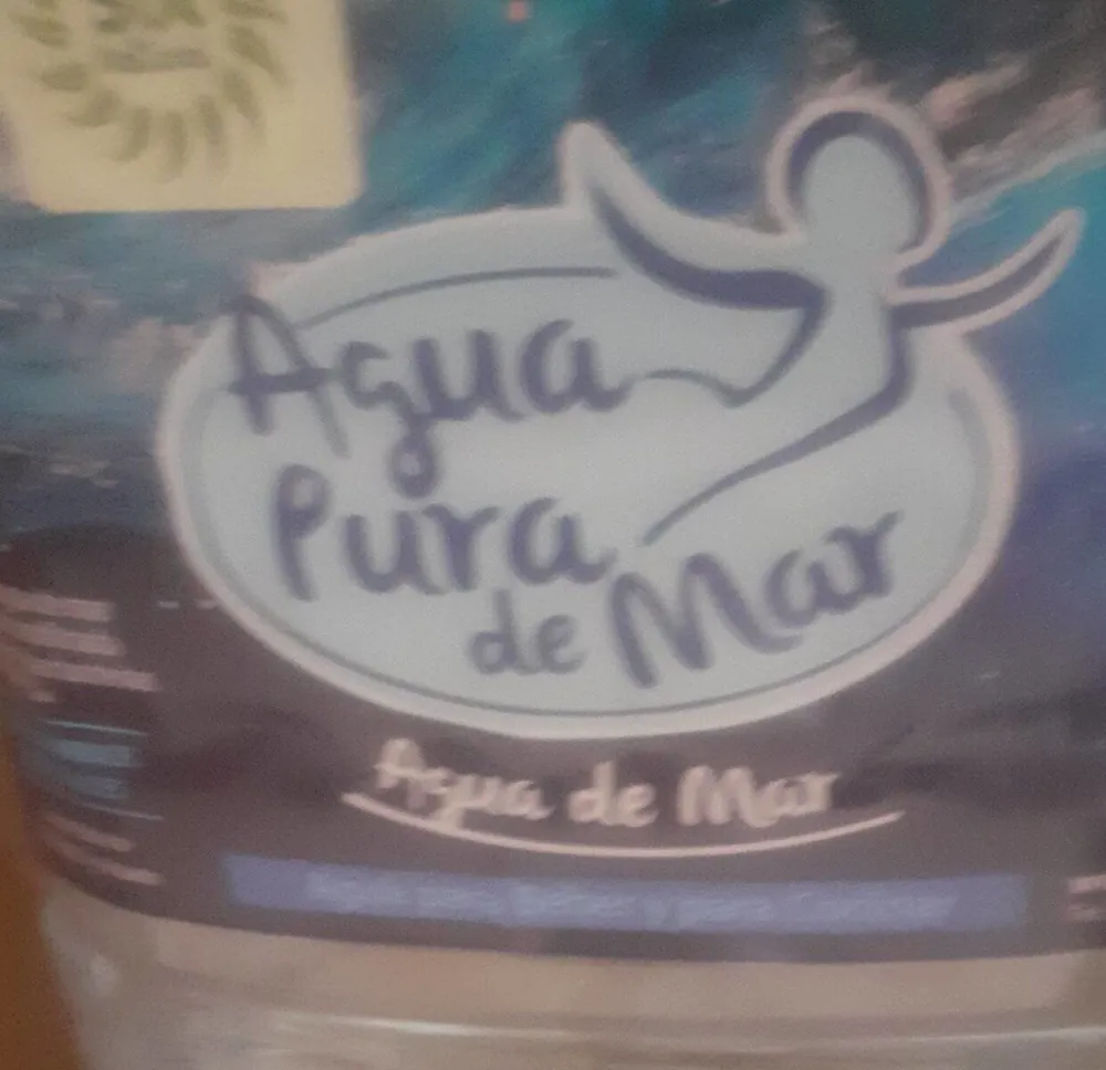 Agua pura de mar