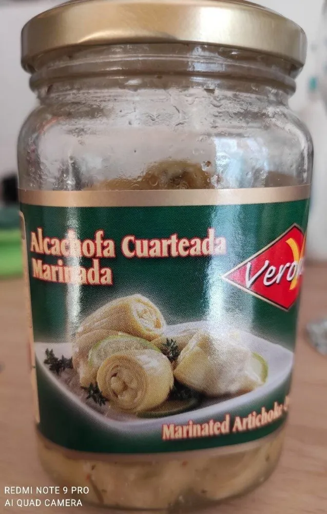 Alcachofa cuarteada marinada