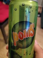 Bebida sabor manzana con gas