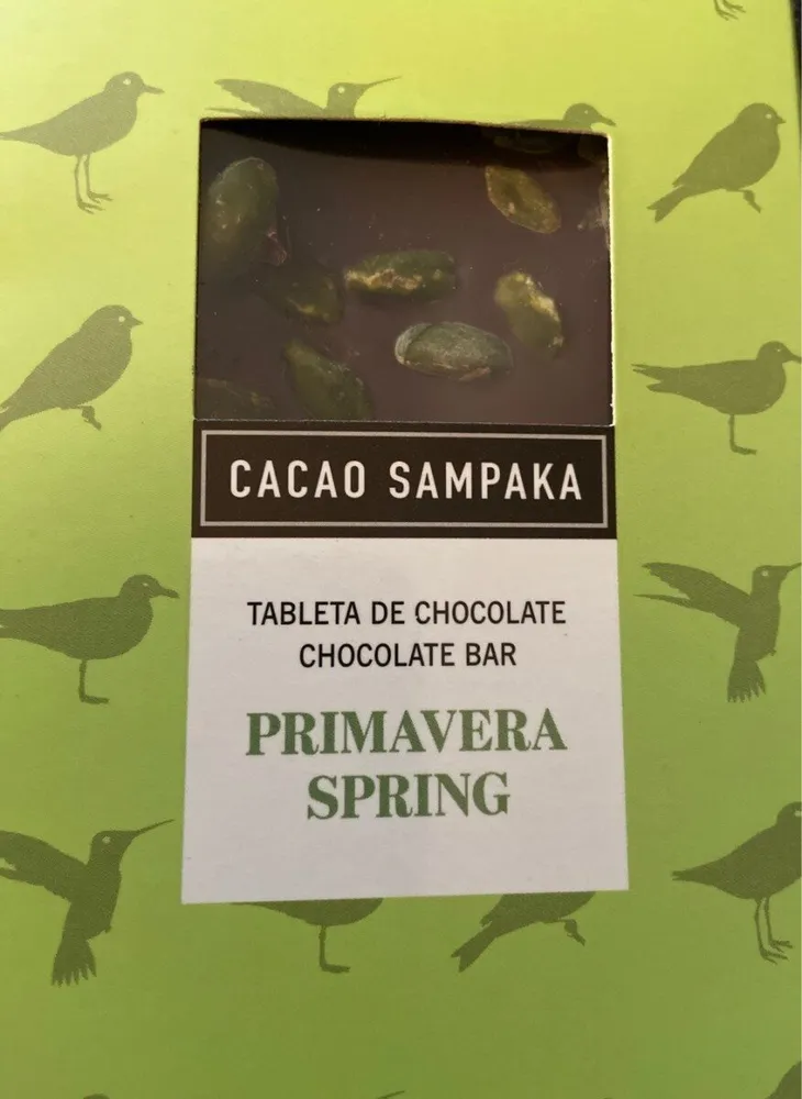 Dark chocolate with pistacho