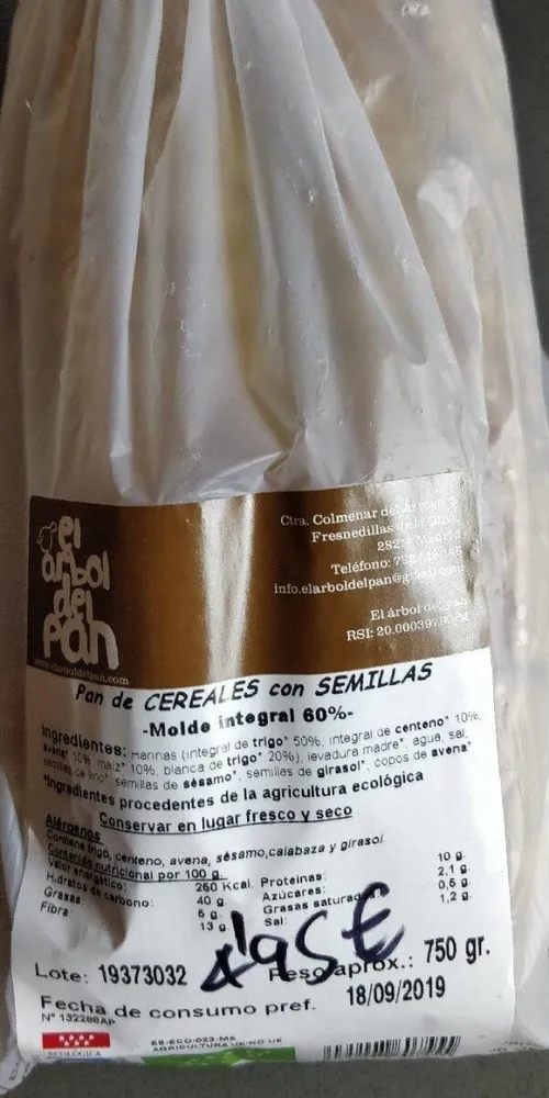 Pan de cereales con semillas