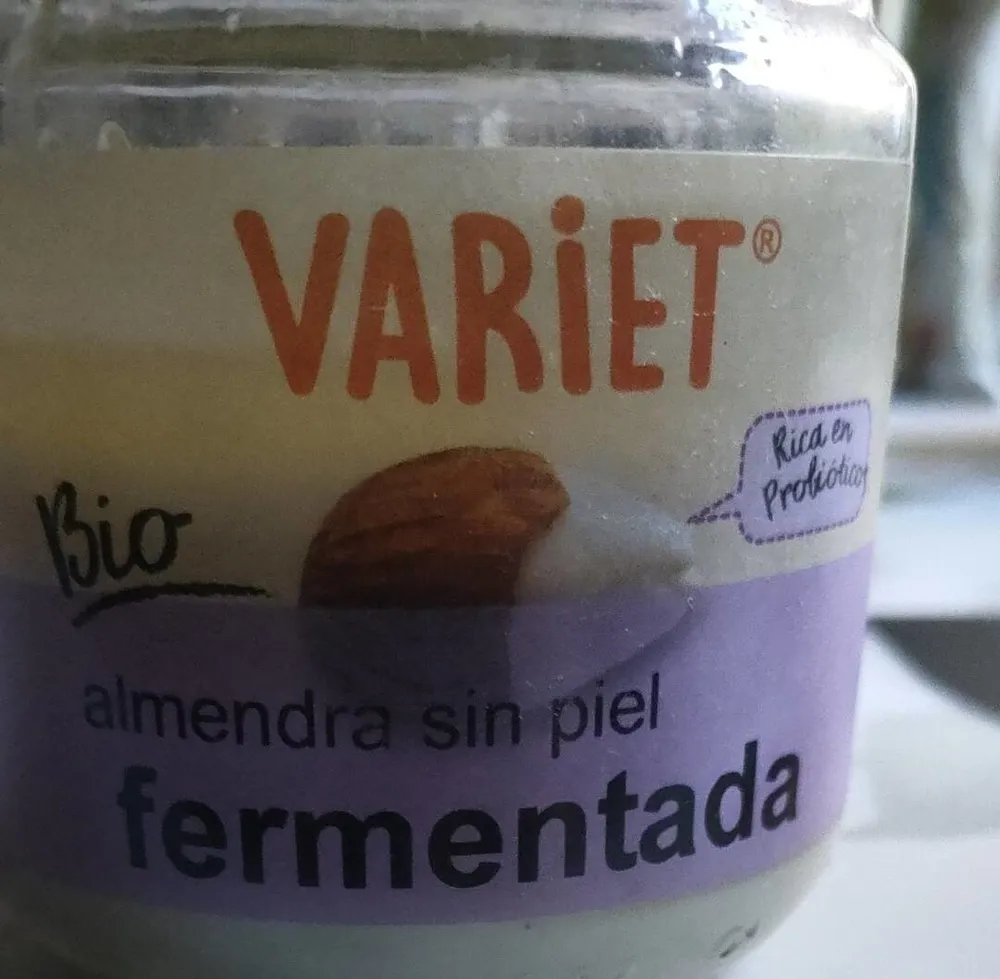 Almendra sin piel fermentada