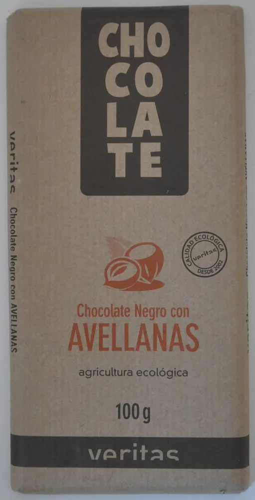 Chocolate negro con avellanas