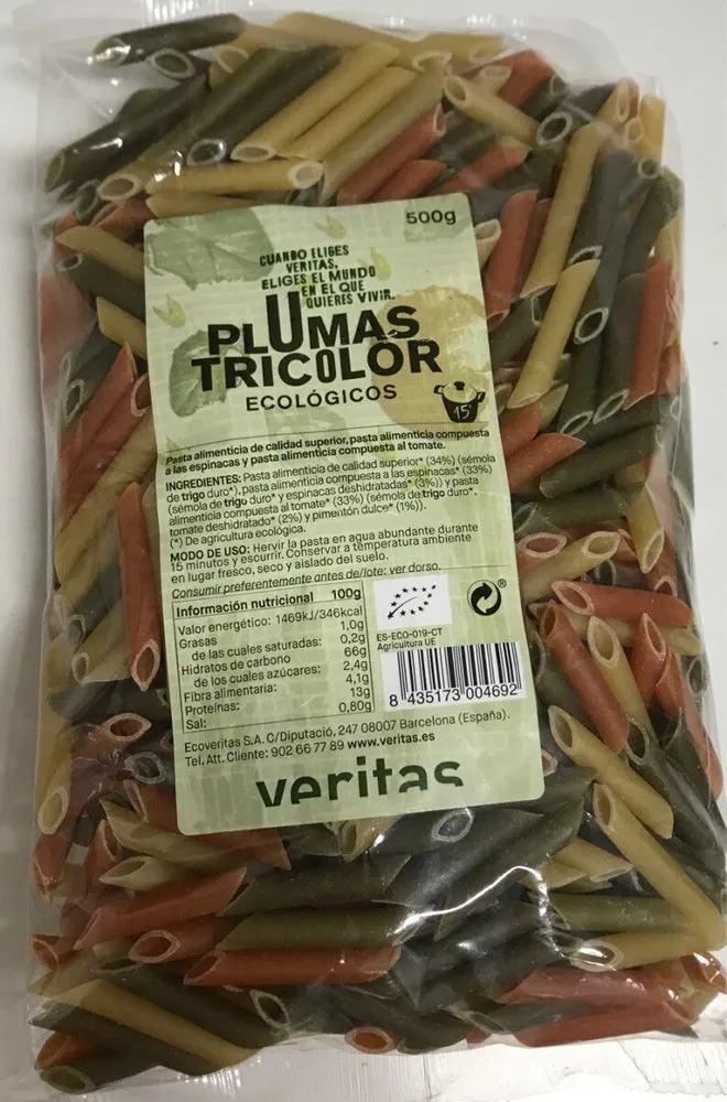 Plumas tricolor