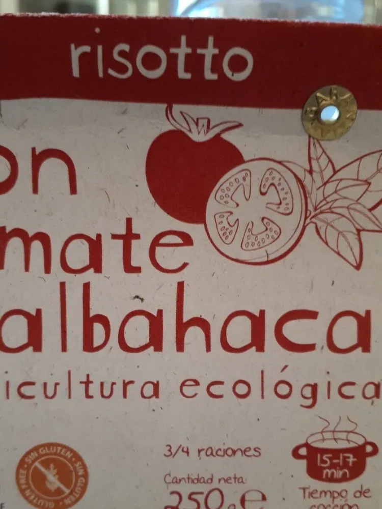 Risotto con tomate y albaha