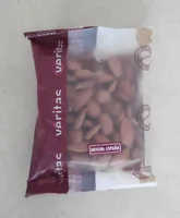 Almendra cruda piel