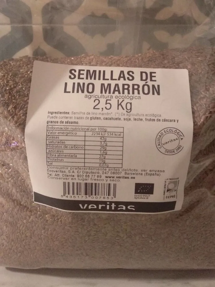 Semillas de lino marrón