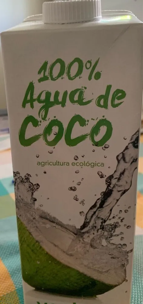 100 % agua de coco