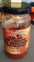 Salsa de tomate con verduras horneadas ecológico