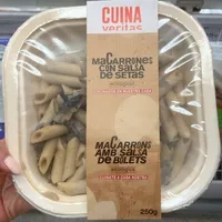 Macarrones con salsa setas