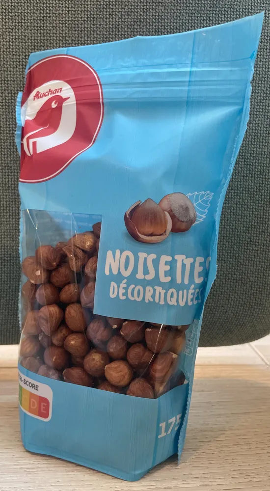Noisettes décortiquées